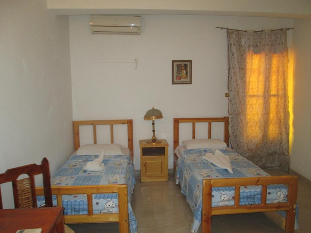 Kareem Hotel Луксор Экстерьер фото